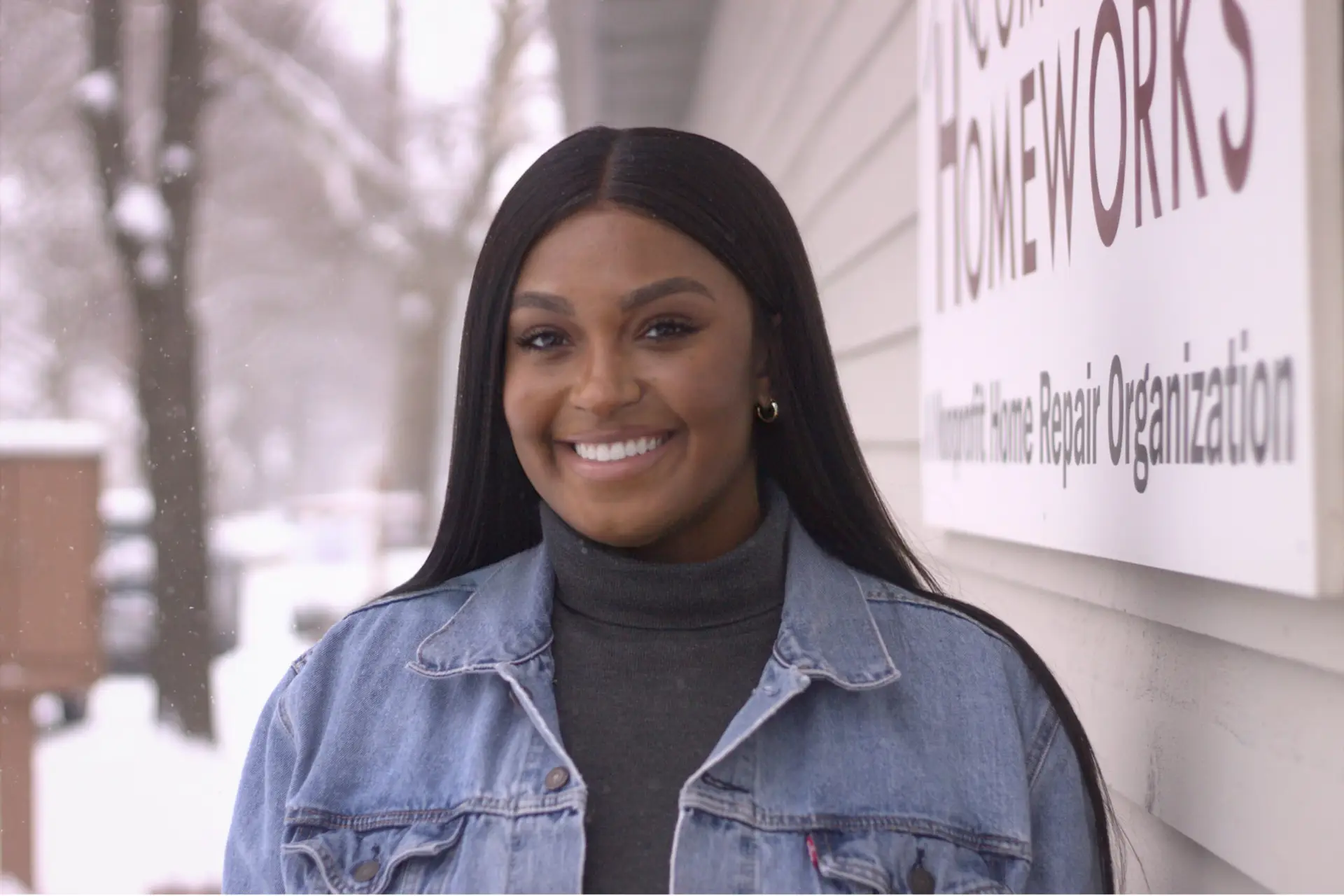 Kaylen Humes Headshot